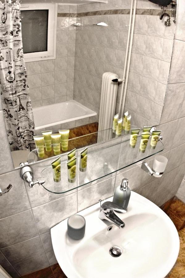 أثينا Central Apartment At Koukaki Area المظهر الخارجي الصورة